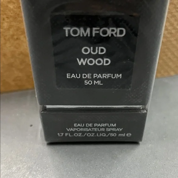 NIB Tom Ford Oud Wood Eau de Parfum in Sealed Box 1.7oz 50ml - Picture 2 of 9